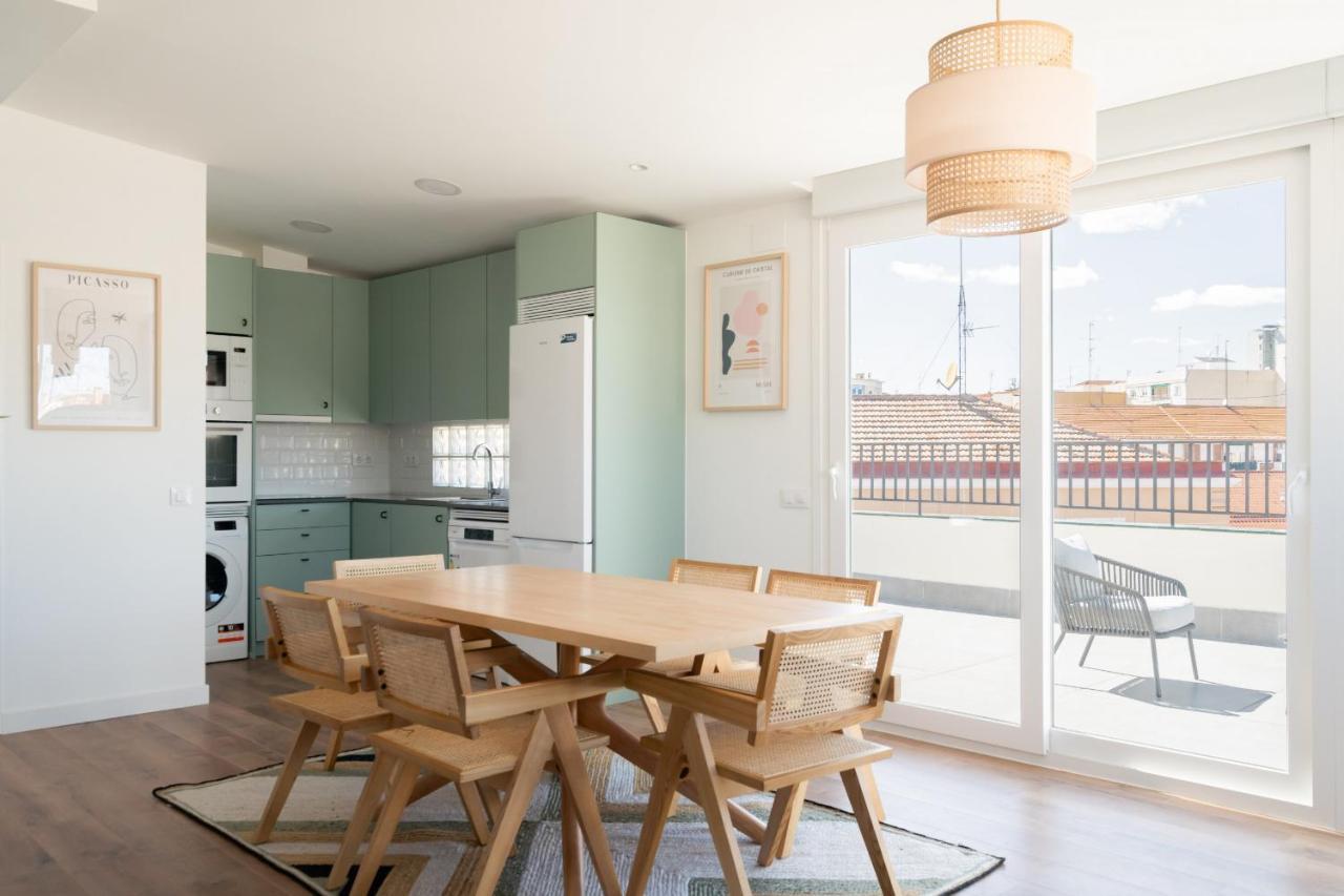 Appartement Atico Reformado En Madrid Rio Alquiler Temporal Extérieur photo